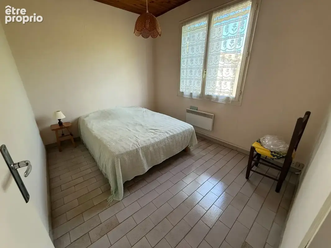 Maison de plain pied  avec piscine sur 2420 m2 de terrain arbore - photo 25
