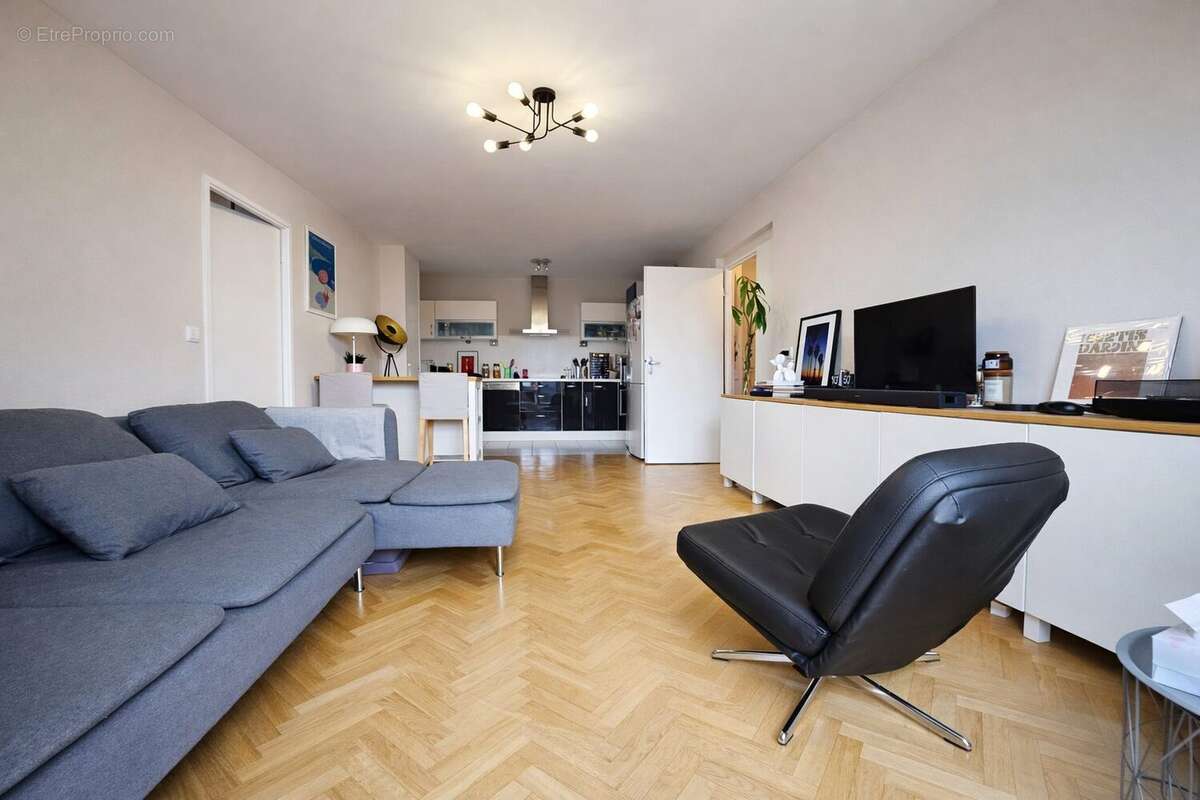 Appartement à MAISONS-ALFORT