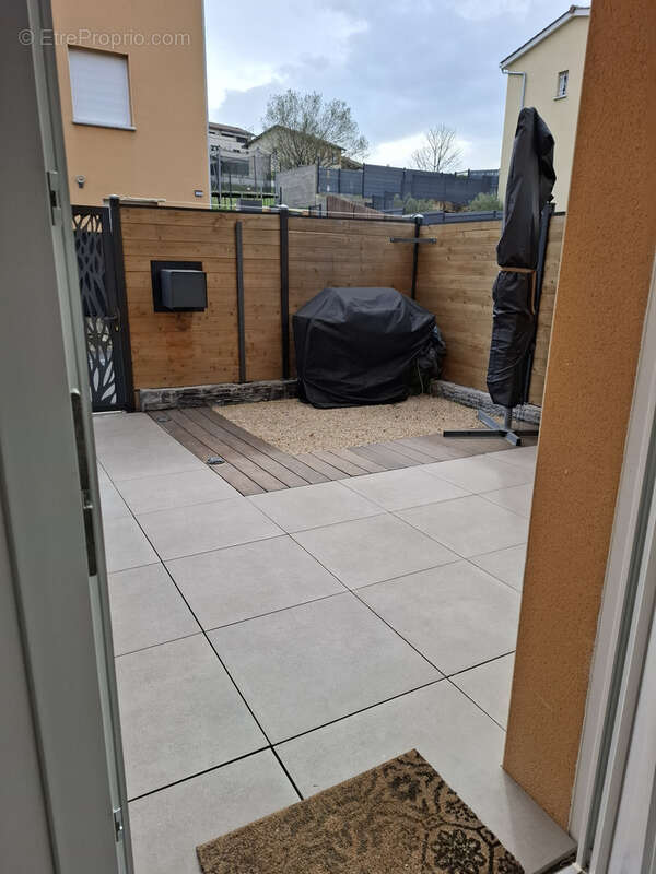 Appartement à OINGT
