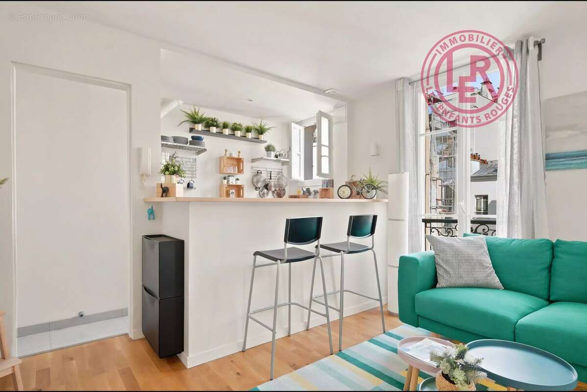 Appartement à PARIS-10E