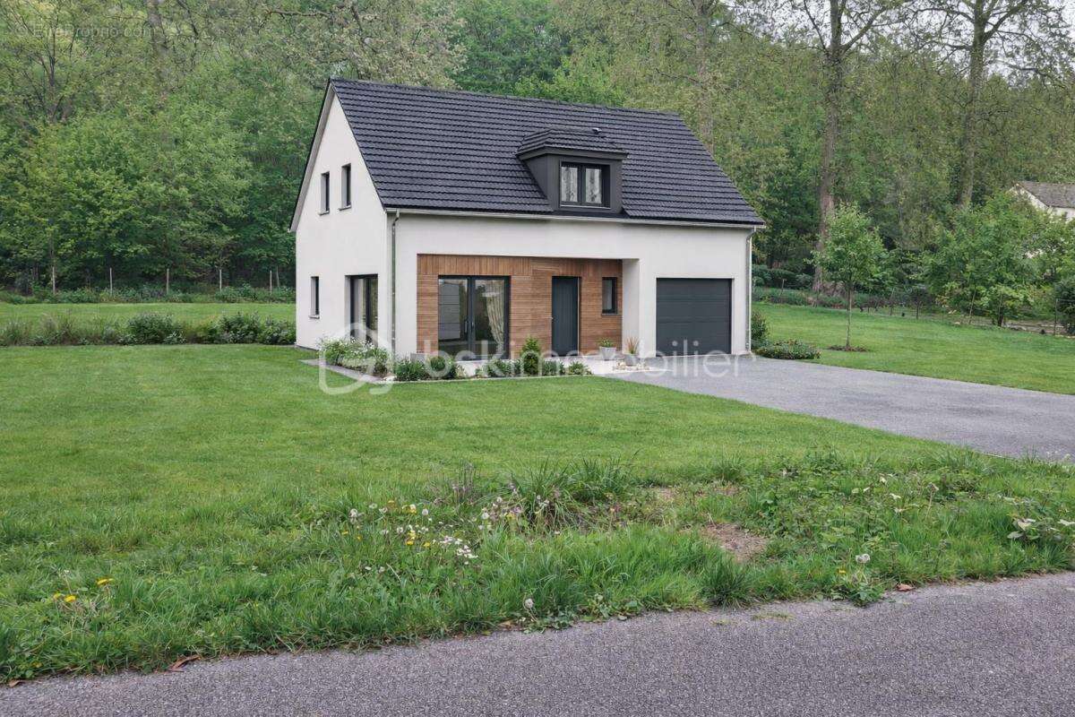 Terrain à SAINT-WANDRILLE-RANCON