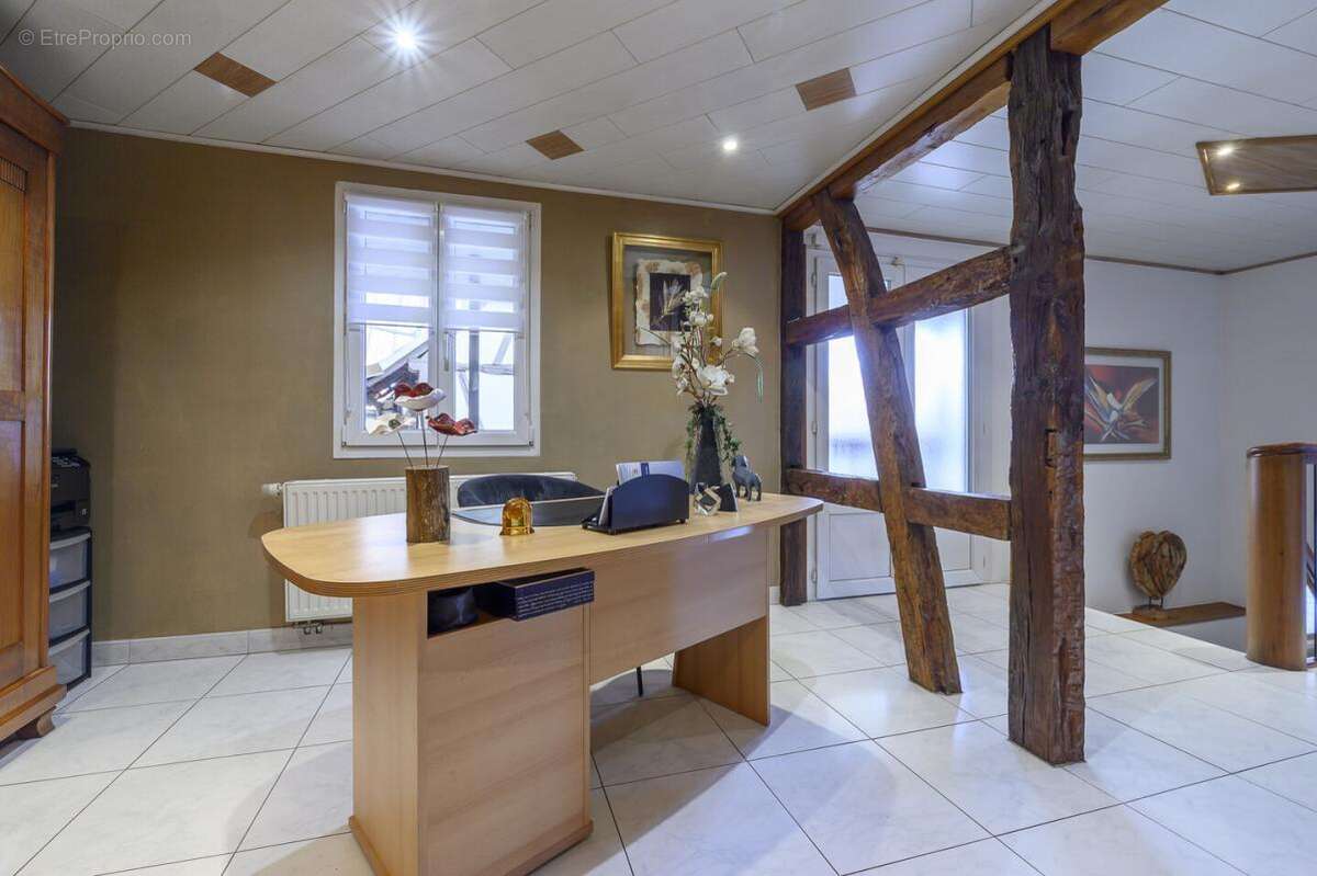 Geispolsheim – propriété d’exception au cœur du village - photo 8