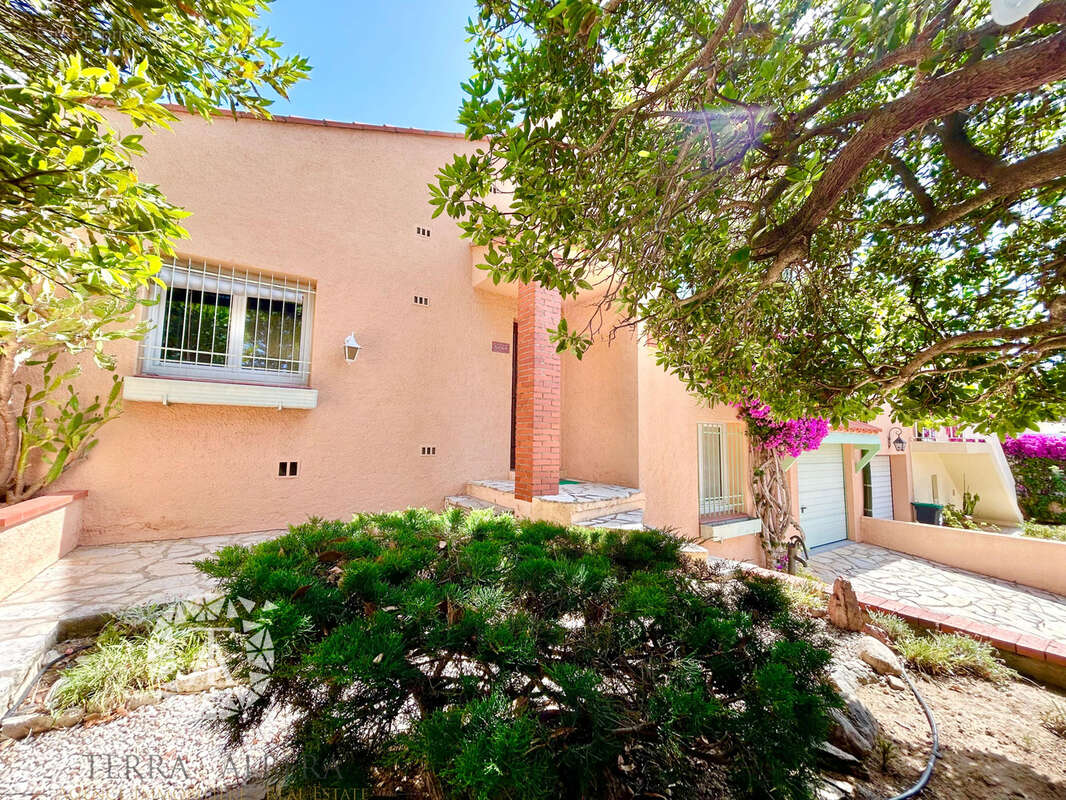 Maison à CABESTANY