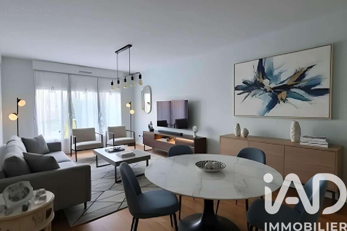 Photo 2 - Appartement à CORBEIL-ESSONNES