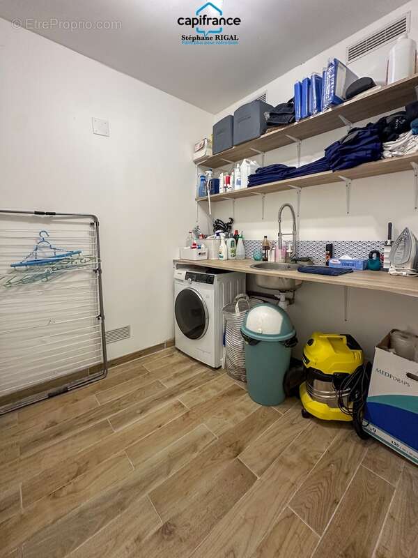 Dpt Lot et Garonne (47), à vendre FUMEL maison de ville P6 de 130 m² - Parcelle de 135m² - photo 18