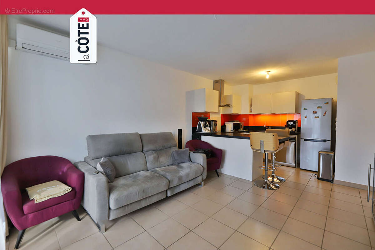 Appartement à CHATEAUNEUF-LES-MARTIGUES