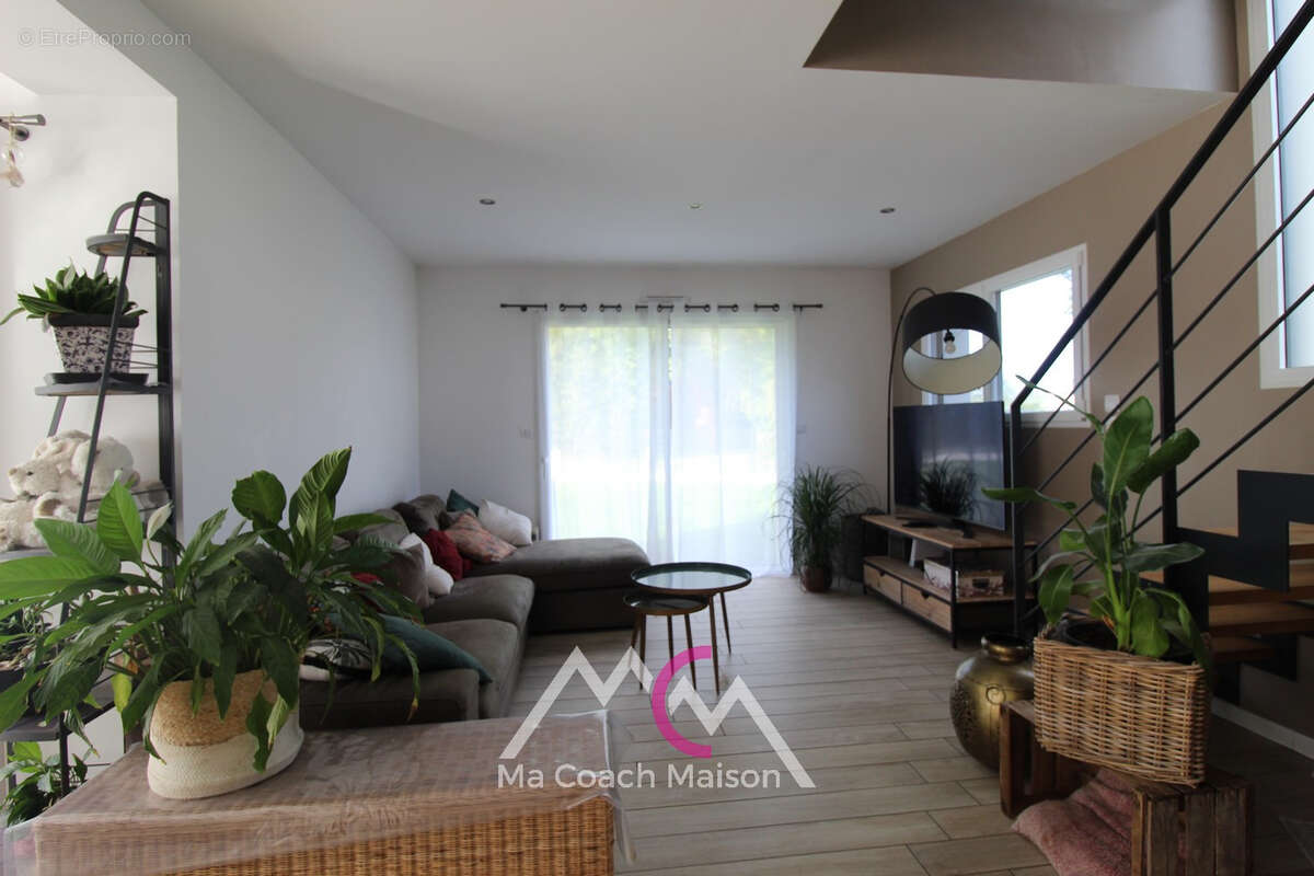 Maison à SAINTE-ANNE-SUR-BRIVET