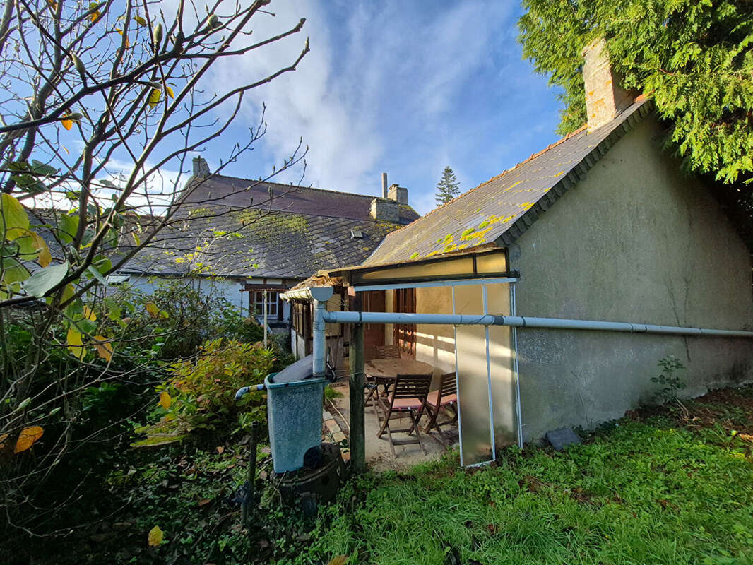 Maison à SAINT-MALO-DES-TROIS-FONTAINES