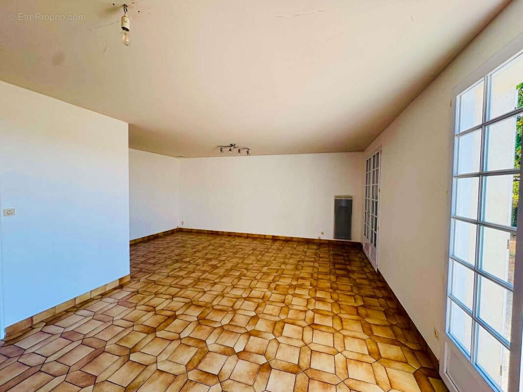 Maison de plein pied, 3  chambres (et plus si affinités !) - photo 3