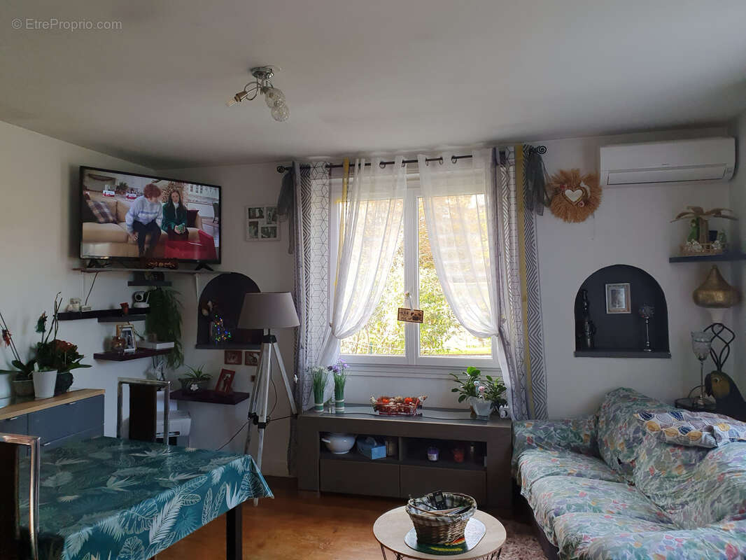 Maison à SAINT-CYPRIEN