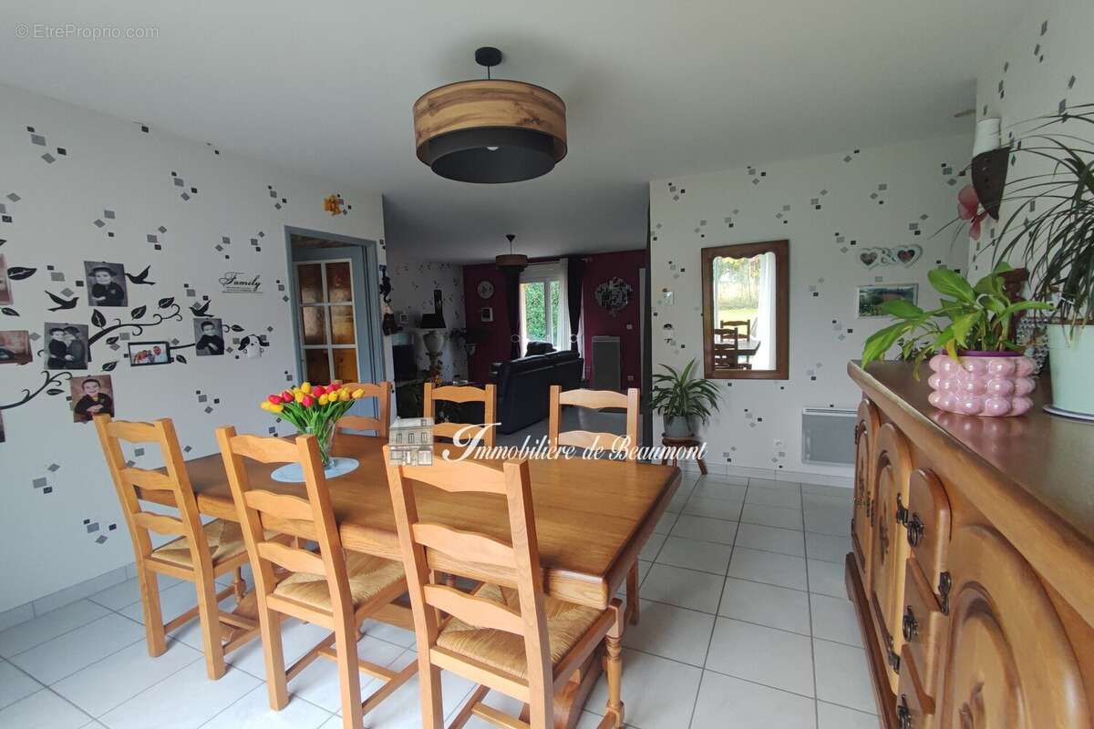 Maison à BEAUMONT-LE-ROGER