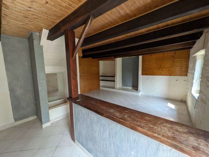Saint caradec tregomel longere de 208m² de 8 pieces  environ sur parcelle de 1600m² - photo 14