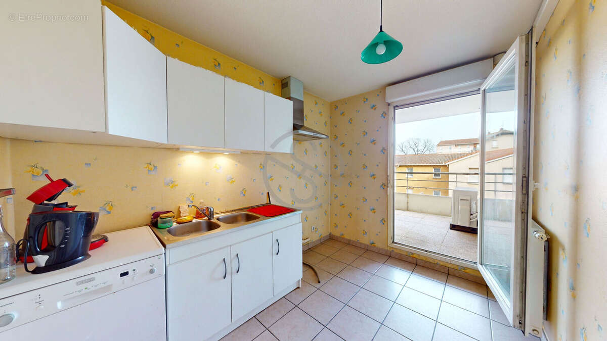Appartement à SAINT-FONS