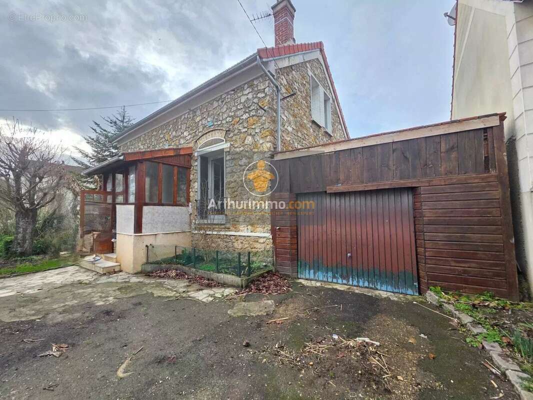Maison à VILLIERS-LE-BEL