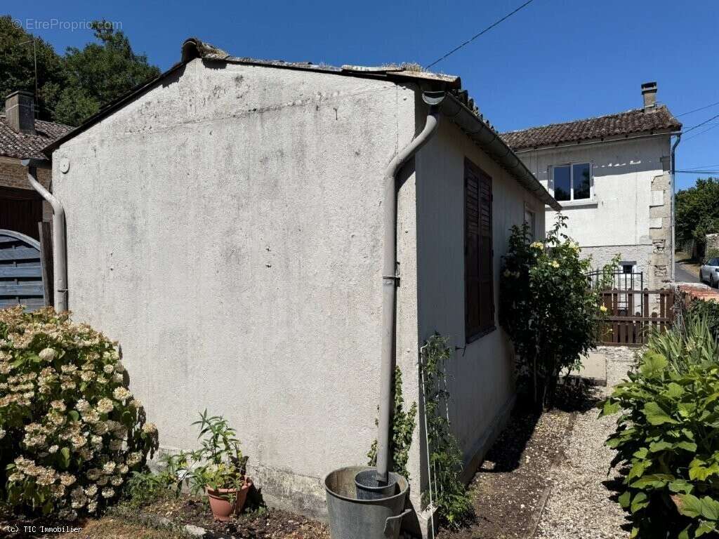 Maison à CIVRAY