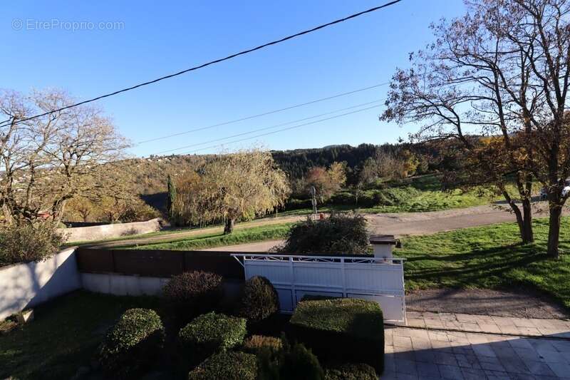 Maison à BAS-EN-BASSET