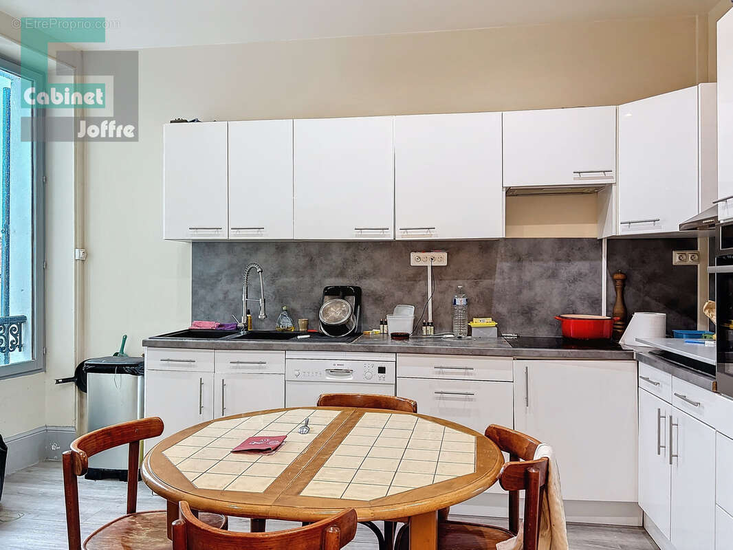 Appartement à FONTAINEBLEAU