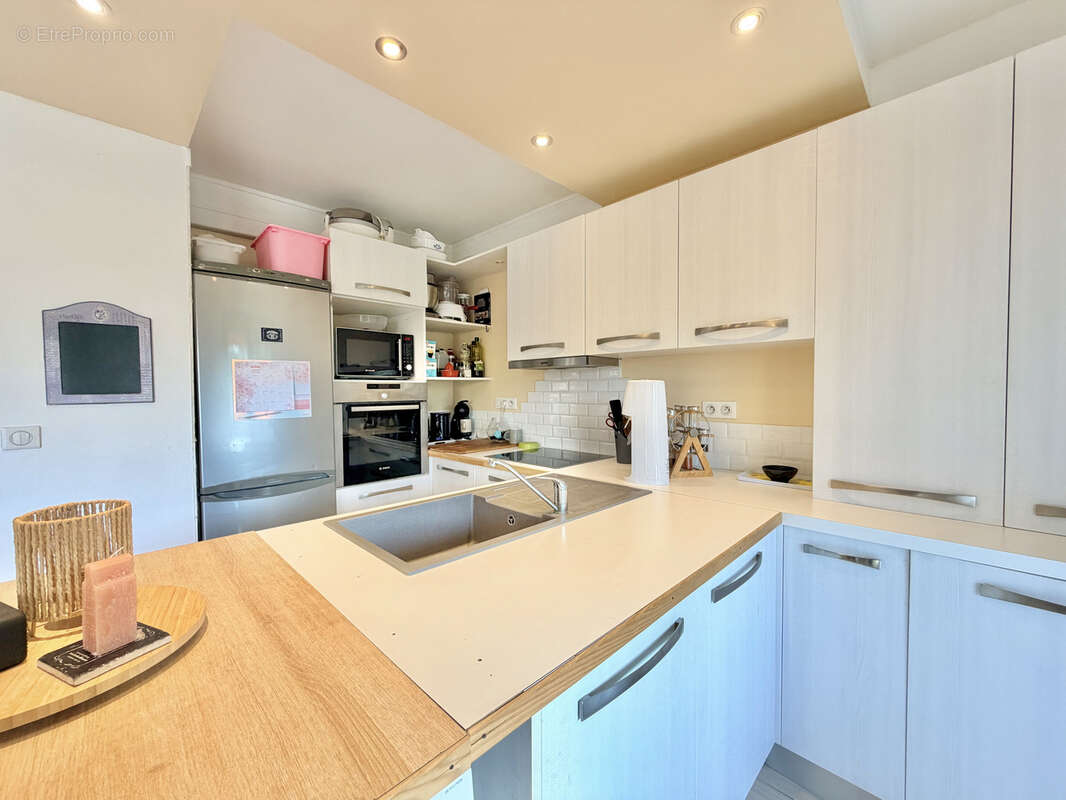 Appartement 3 pièces, au calme et vue verdure, quartier Terrefial, proche de Cannes centre - photo 6