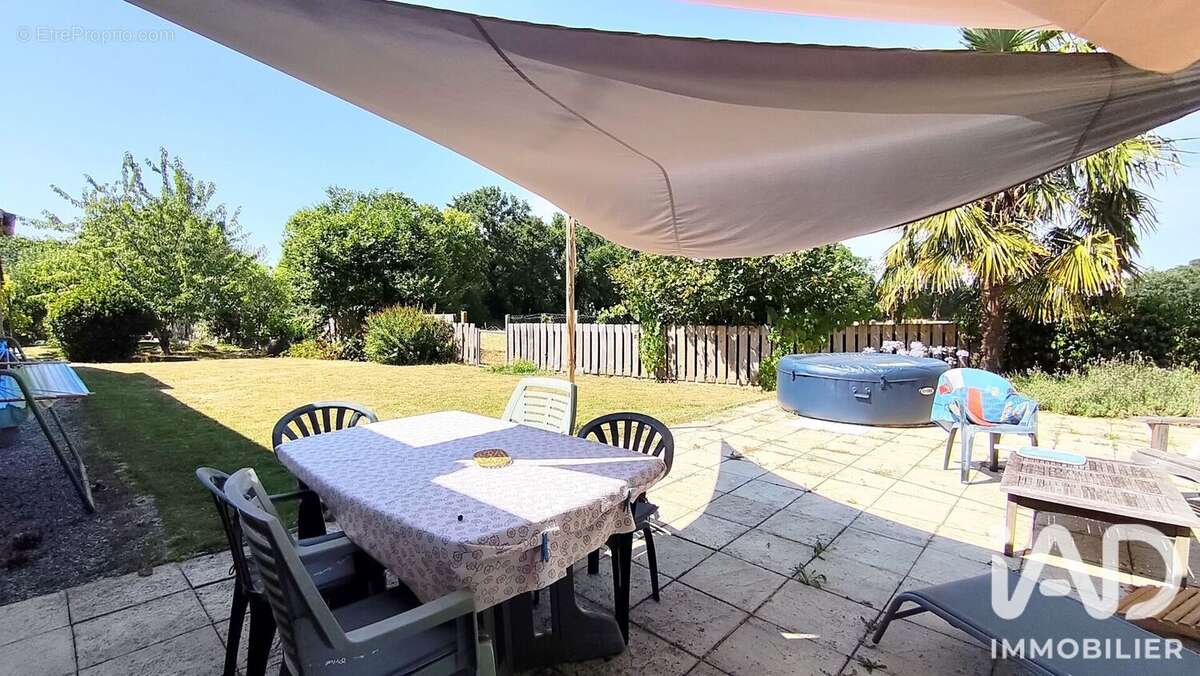 Maison 121 m² à Saint-Sulpice-La-Foret  - photo 5