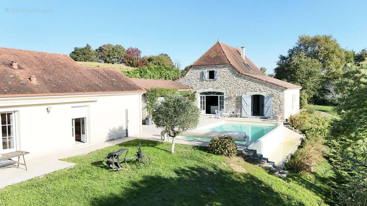 Maison à SALIES-DE-BEARN