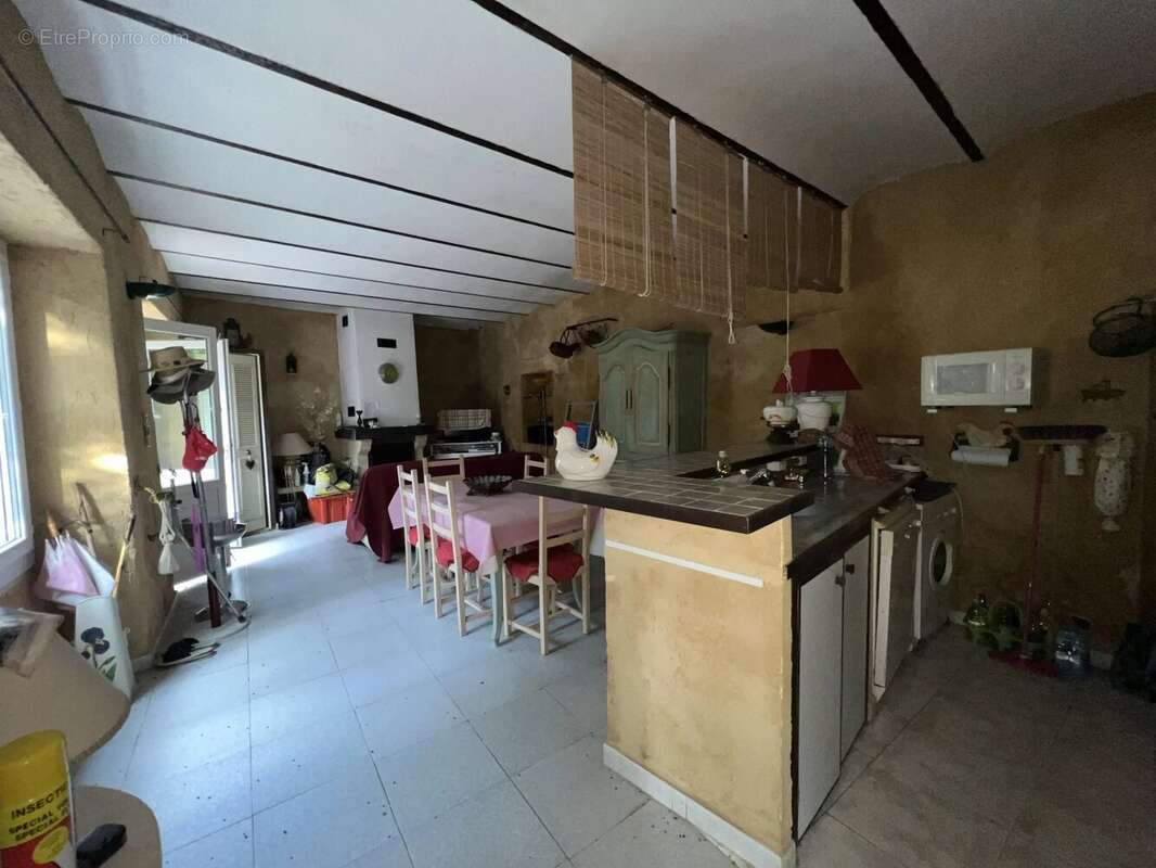 Maison à SAINTE-CECILE-D'ANDORGE