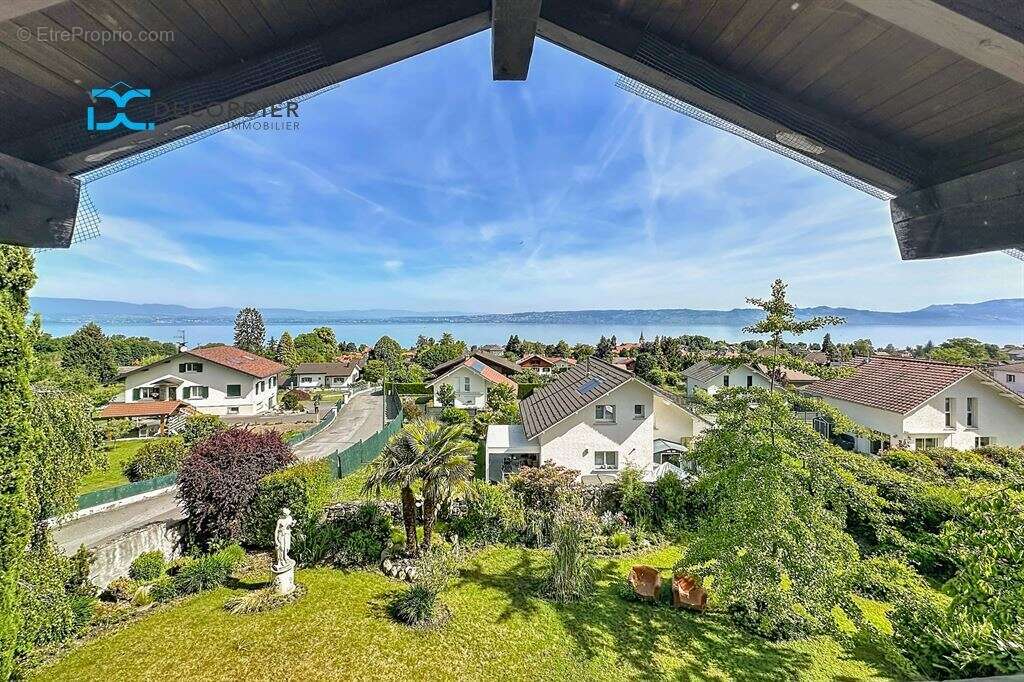 Maison à MAXILLY-SUR-LEMAN