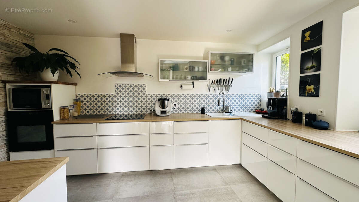 Maison à SAMOIS-SUR-SEINE