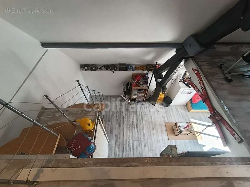 Maison à CROISILLES