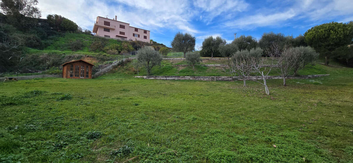 Maison à CAGNES-SUR-MER