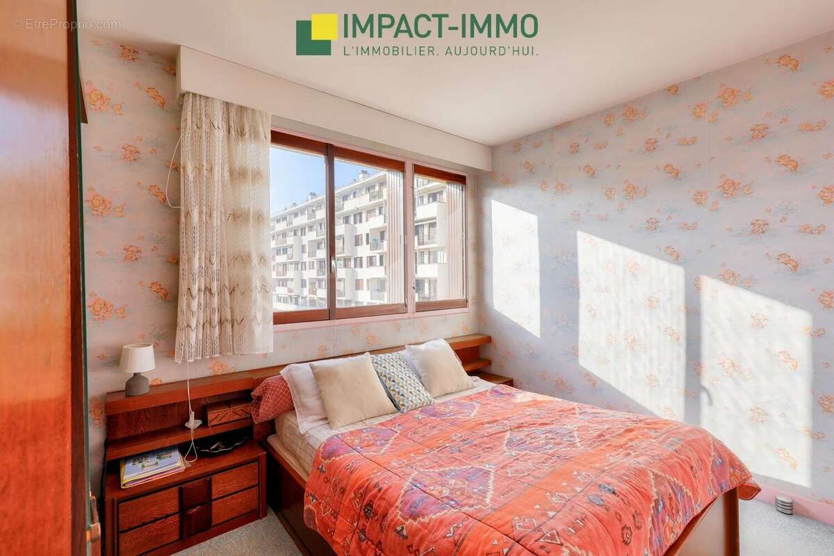 Appartement à BOIS-COLOMBES