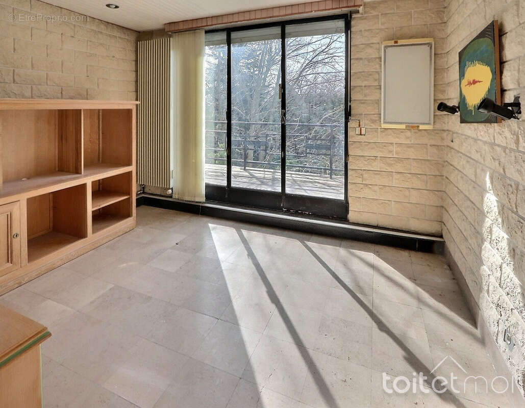 Maison à GIF-SUR-YVETTE