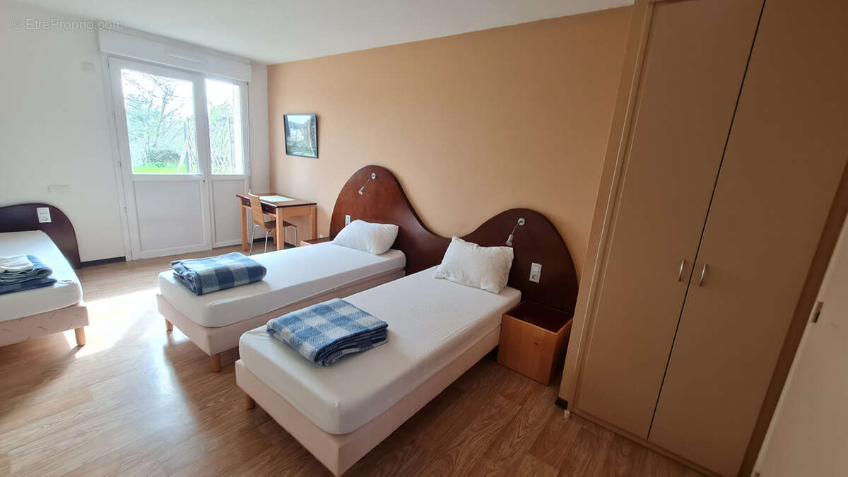 Appartement à NAUCELLE