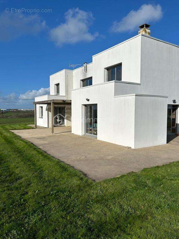 Maison à ARON