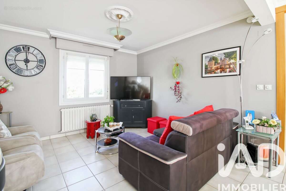 Maison 100 m² à Pommeret  - photo 6