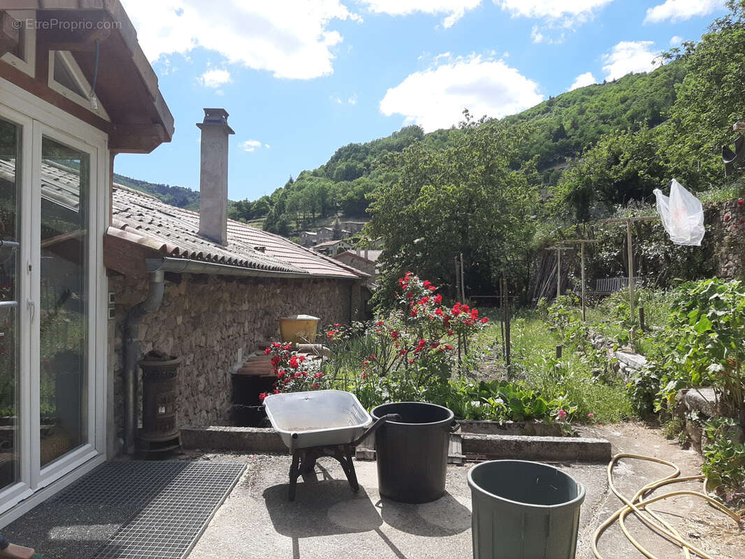 Maison à ALBON-D&#039;ARDECHE