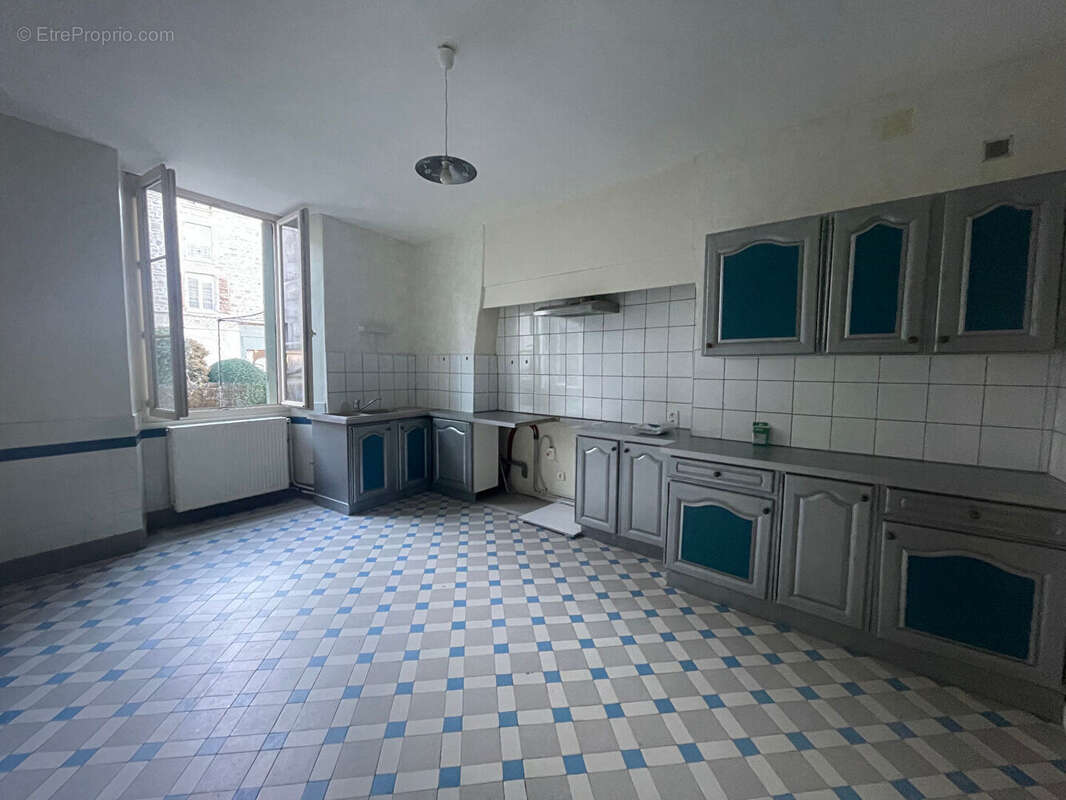 Appartement à EYMOUTIERS