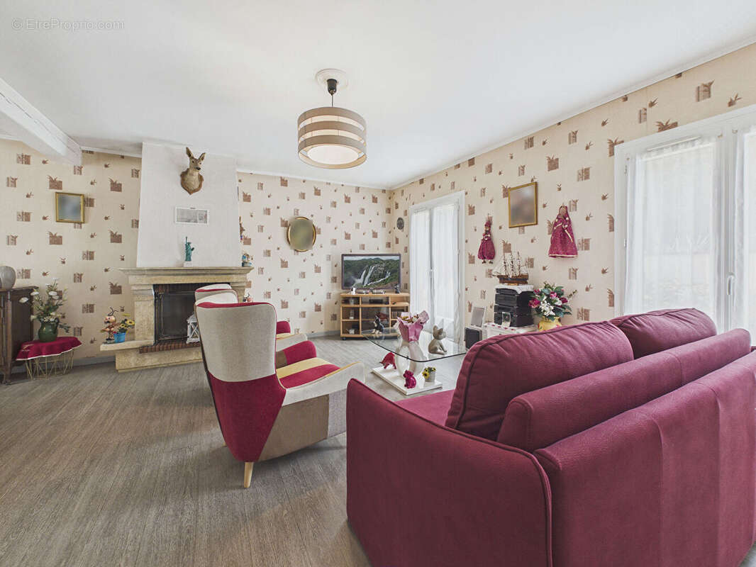 Maison Nogent Le Roi 5 pièces - photo 2