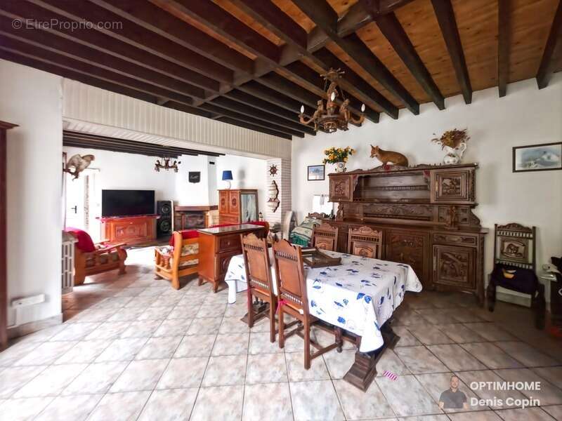 Maison à BETHENCOURT