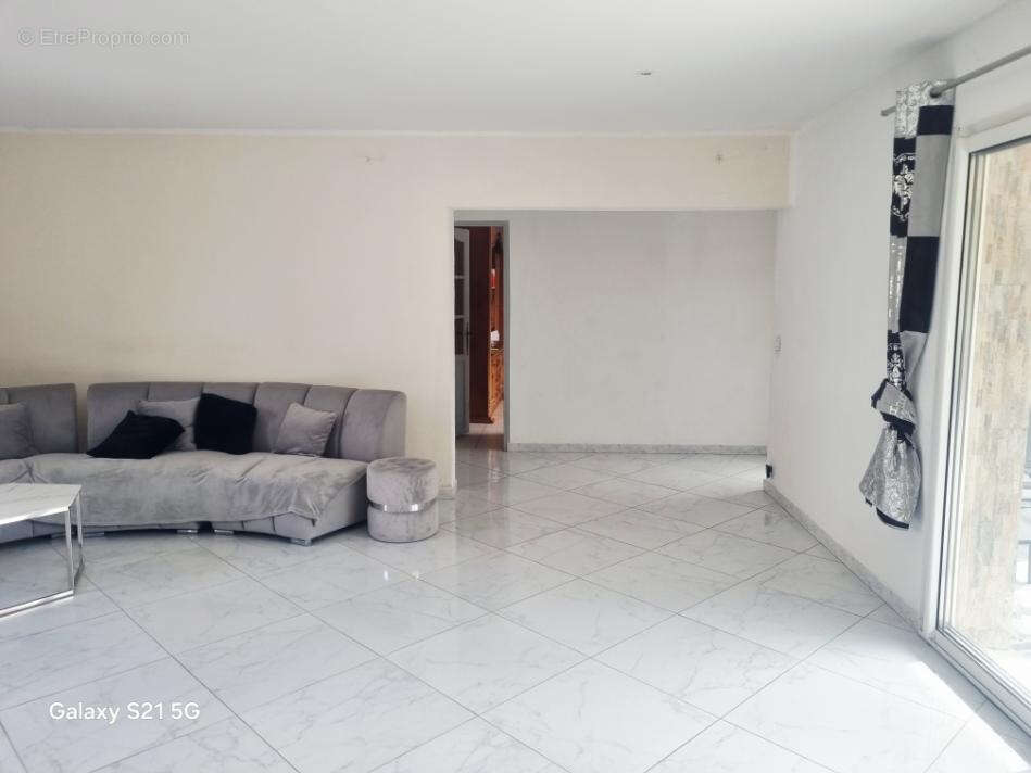 Maison à DRAGUIGNAN