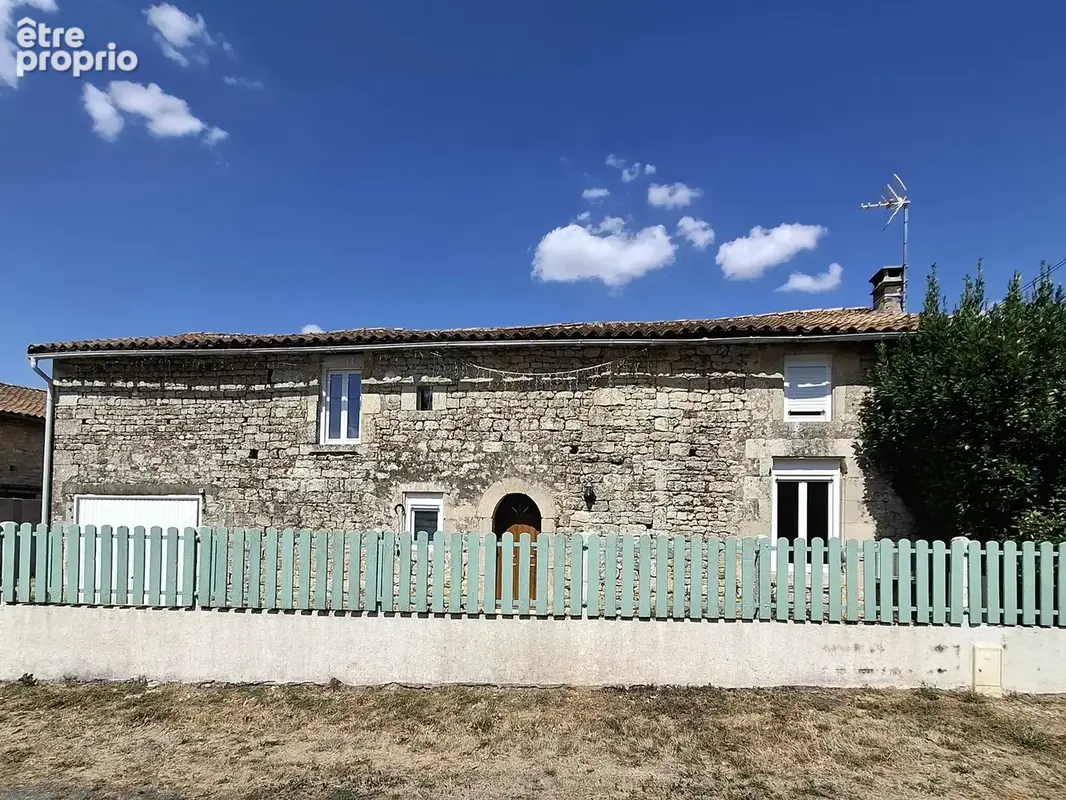 Maison à SAUZE-VAUSSAIS