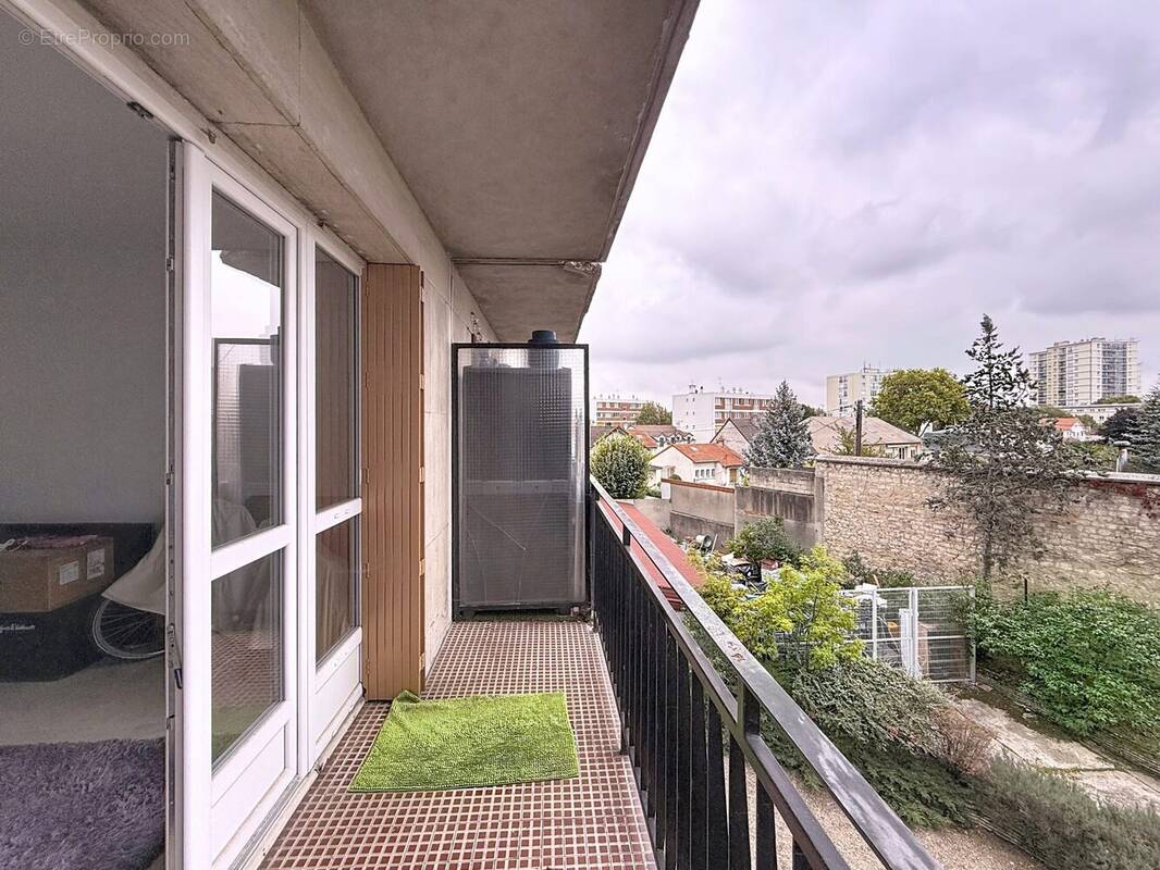 Appartement à MAISONS-ALFORT