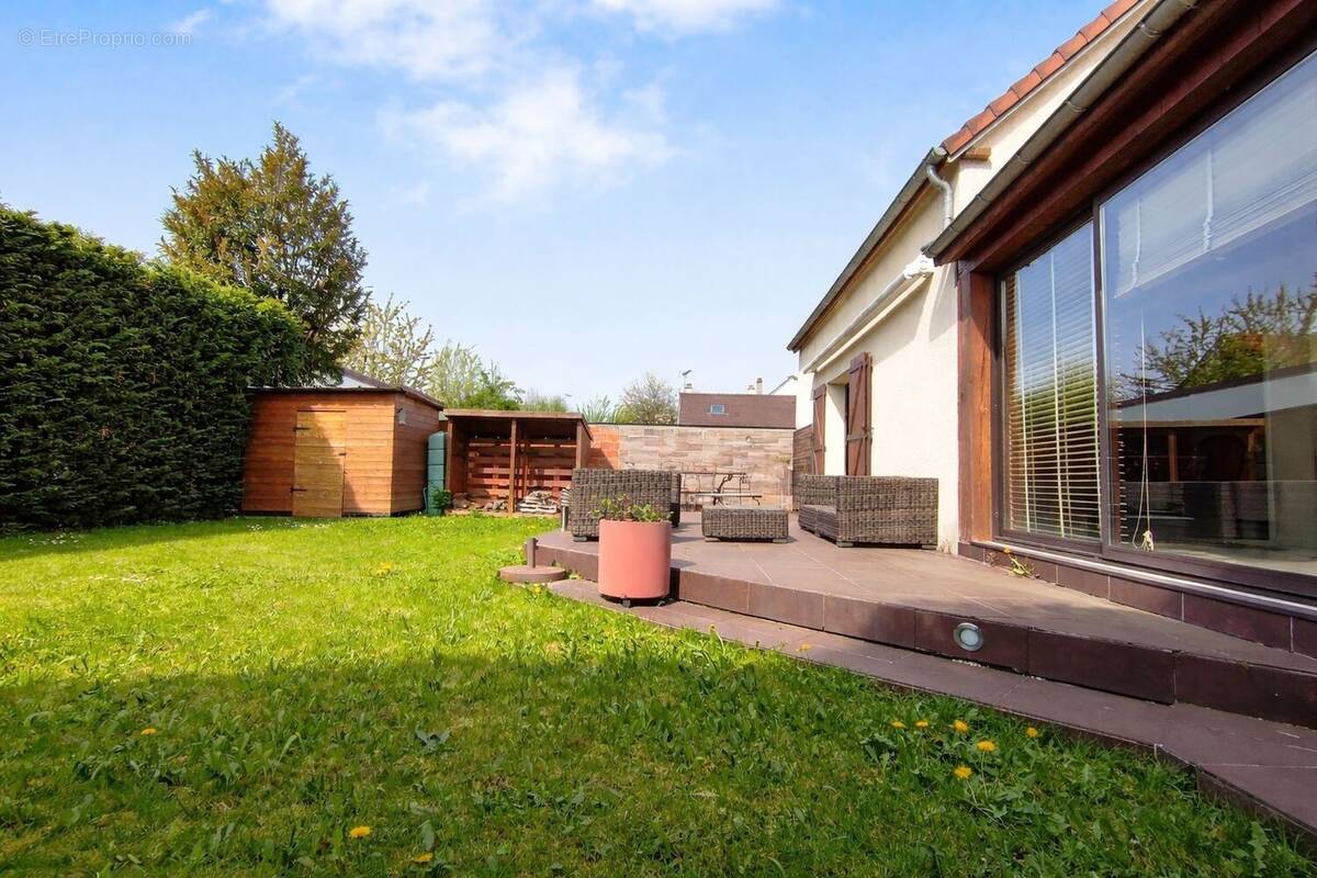 Maison à SAINT-BRICE-SOUS-FORET