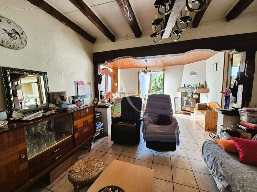 Maison à ESTANG