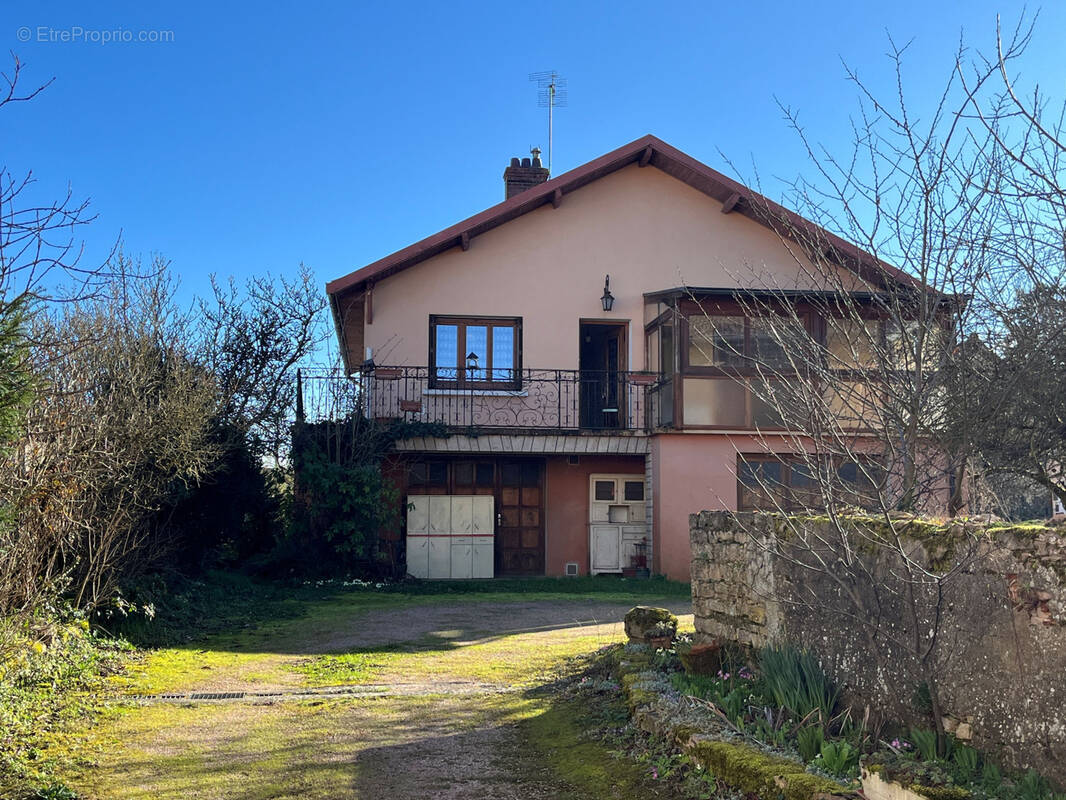 Maison à CUISERY