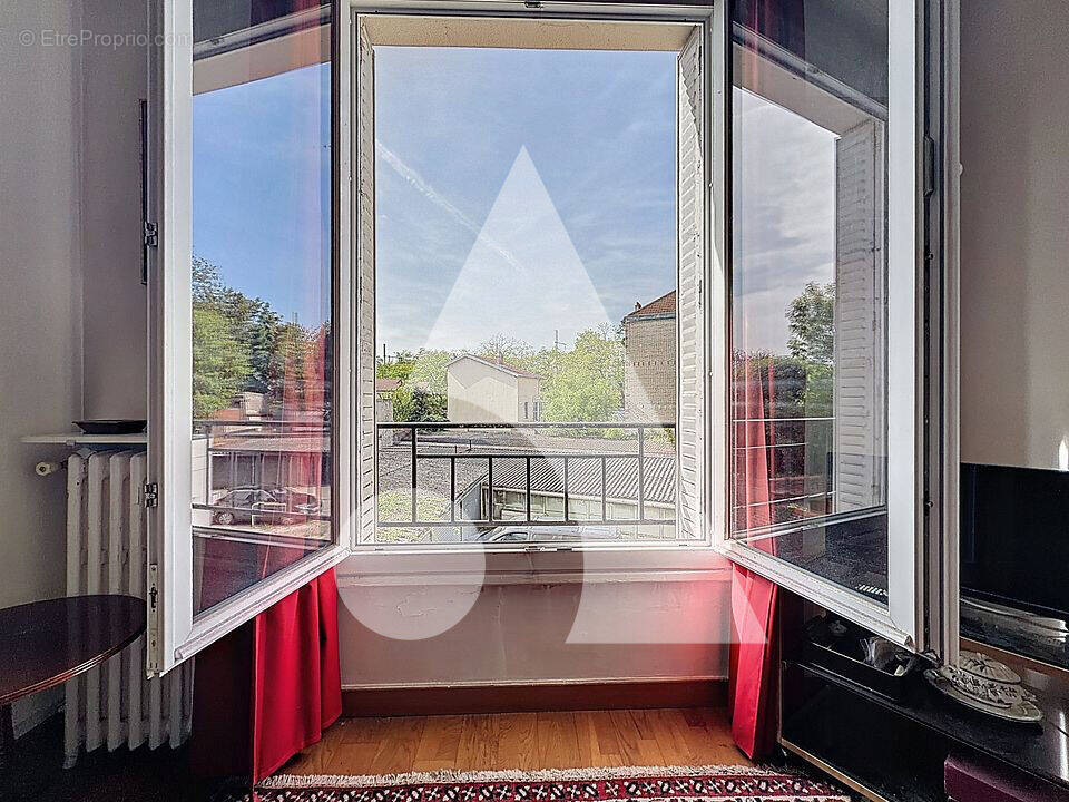 Appartement à RUEIL-MALMAISON