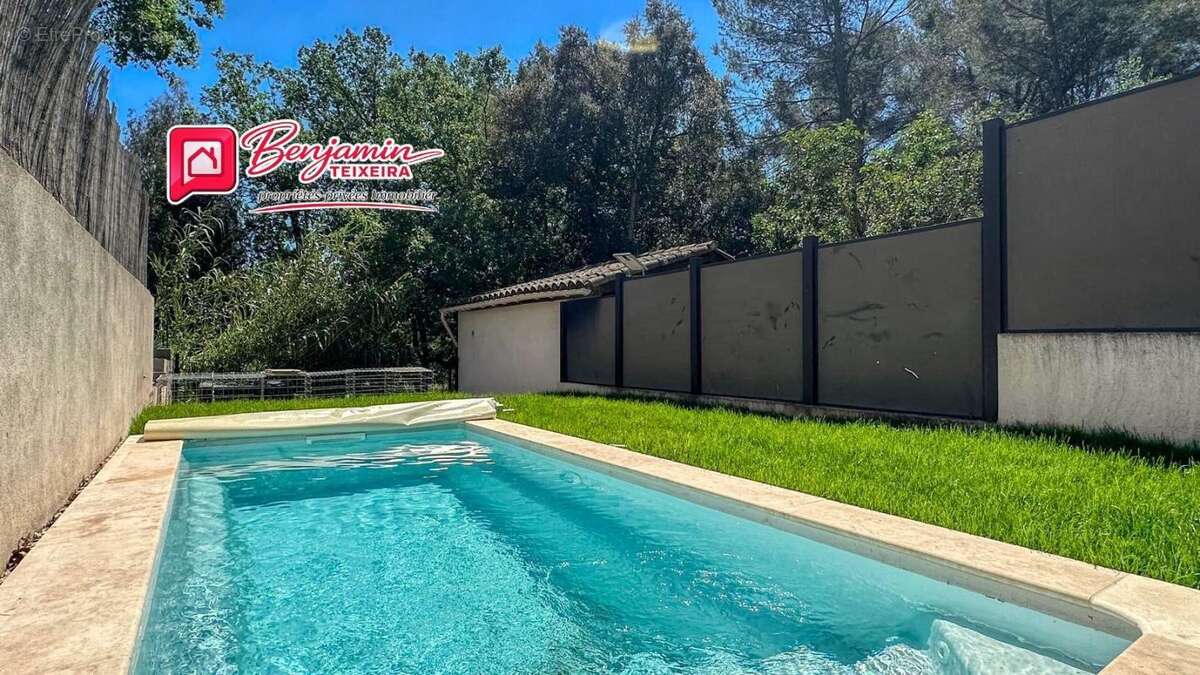 Maison Roquebrune Sur Argens 4 pièce(s) 109.85 m2 - photo 14
