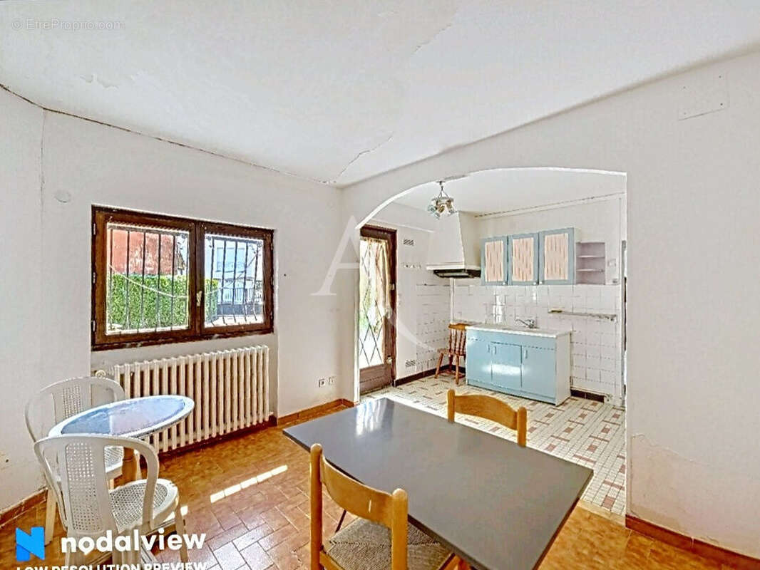 Appartement à OZOIR-LA-FERRIERE