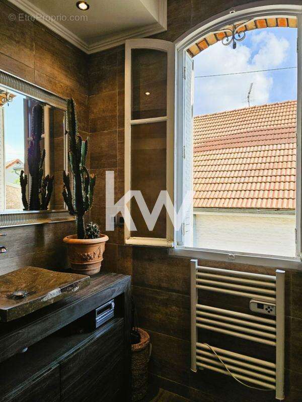 VENTE : maison de 5 pièces (95 m²) à COLOMBES - photo 5