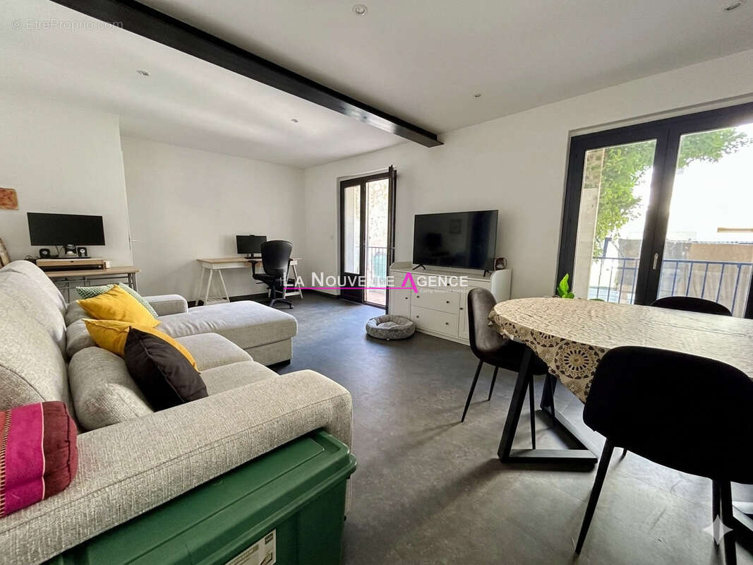 Grand appartement en rez de chaussee avec jardinet - photo 2