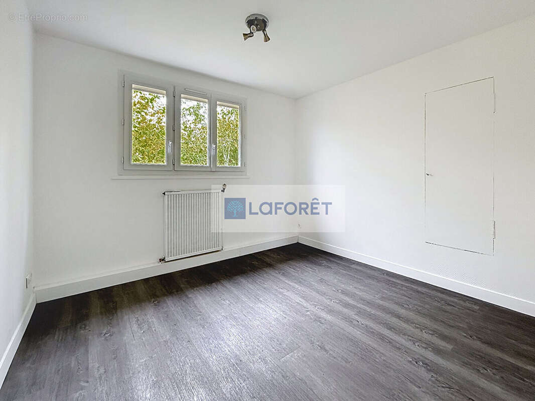 Maison à SARTROUVILLE